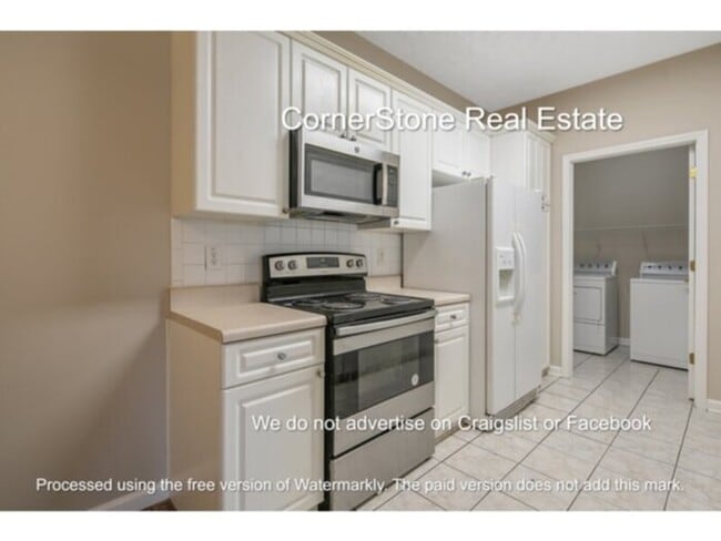 Building Photo - 4050 Bardstown Ct
