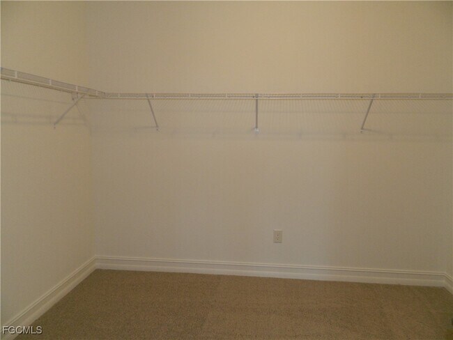 Building Photo - 3919 Crosswater Dr