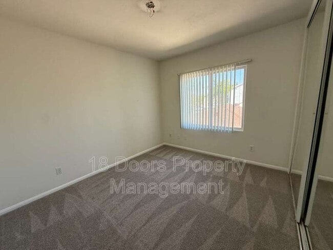 Building Photo - 1935 Felspar St