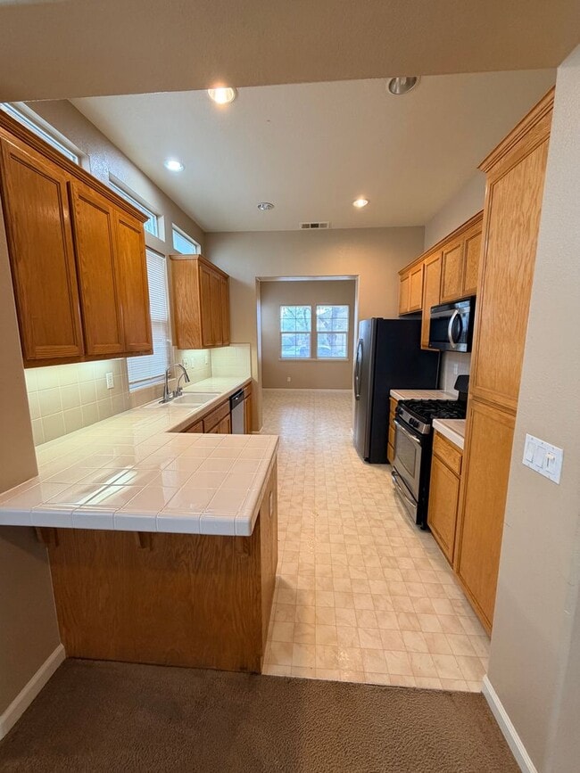 Building Photo - 1146 Oatgrass Way