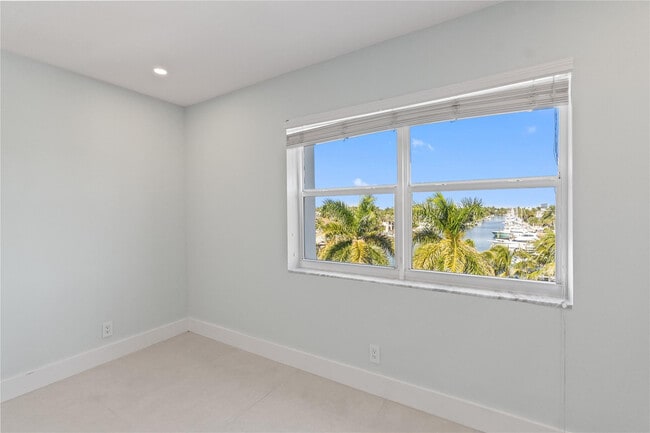 Building Photo - 1770 E Las Olas Blvd