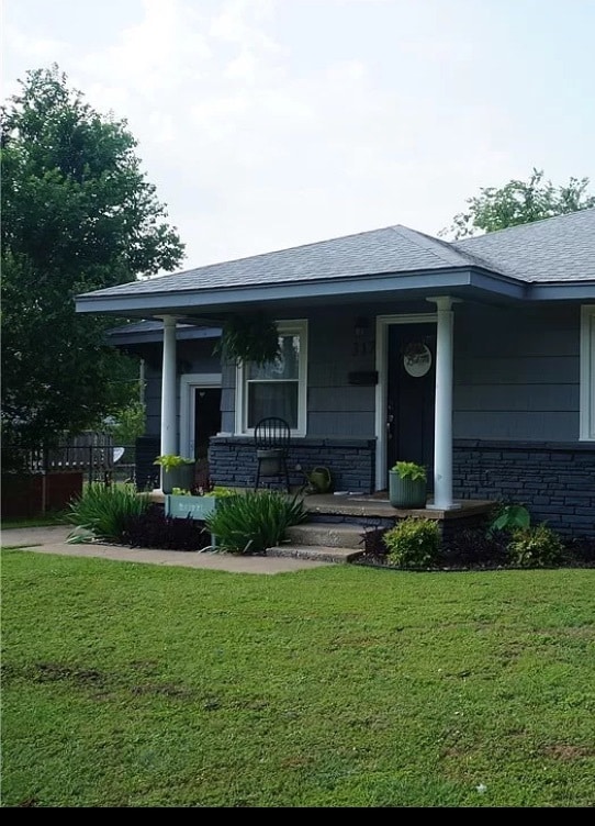 Primary Photo - 317 Truman Pl