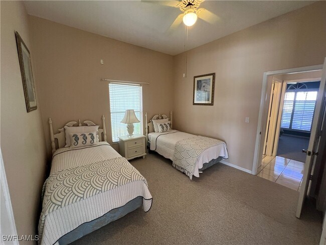 Building Photo - 702 Lambton Ln