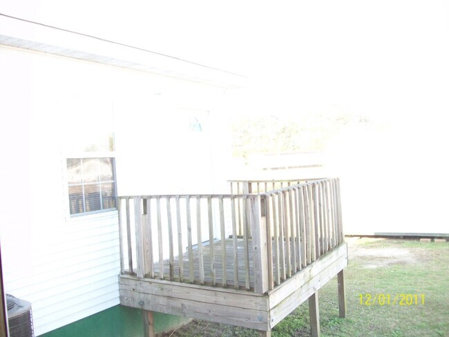 Building Photo - 103 Newby Ln