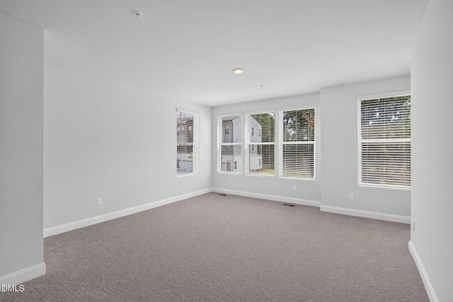 Building Photo - 10567 Pleasant Br Dr