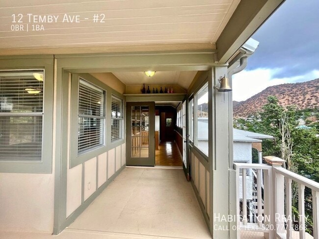 Building Photo - 12 Temby Ave