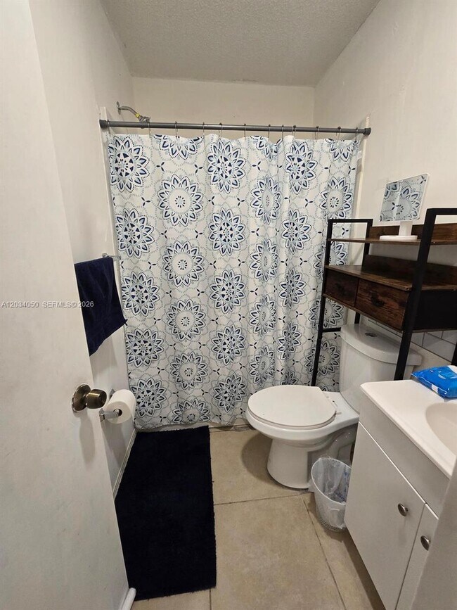 Building Photo - 4863 SW 148th Ct