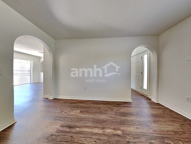 Building Photo - 8846 Shindler Crossing Drive