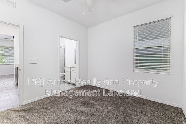 Building Photo - 1228 Tyler Lp