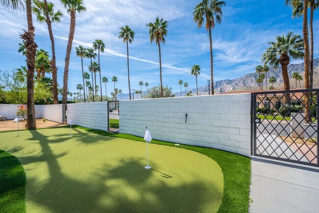 Building Photo - Luxury Mid-Century Retreat in the Heart of the Historic Movie Colony (Monthly Only - No Long Term)