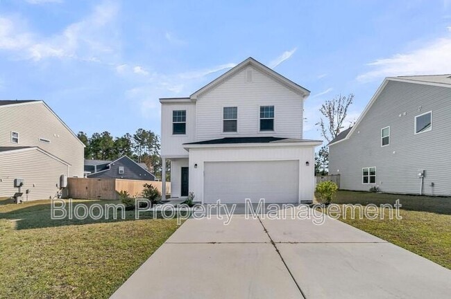 Building Photo - 247 Lucca Dr