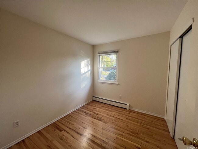 Building Photo - 25 Van Wicklen Ct