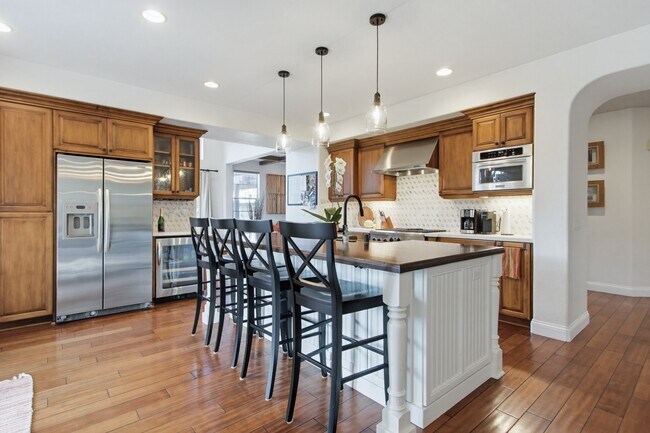 Building Photo - 1317 Gull Ct