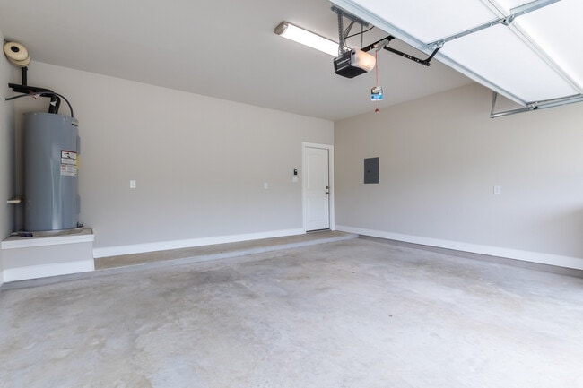 Building Photo - 106 Koele Ct