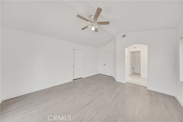 Building Photo - 6289 Sunny Meadow Ln