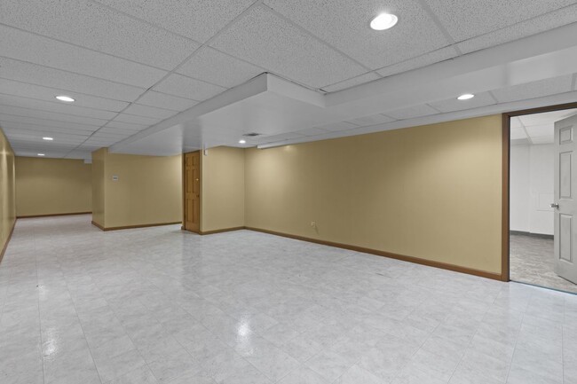 Building Photo - 3815 Melstone Ct