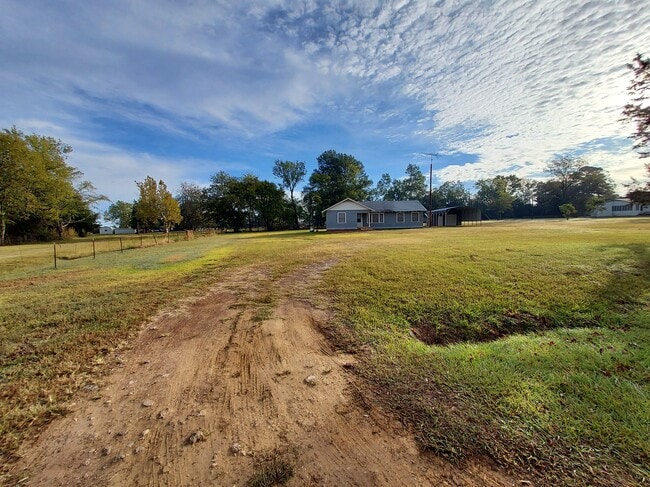 Building Photo - 188 Co Rd 3070