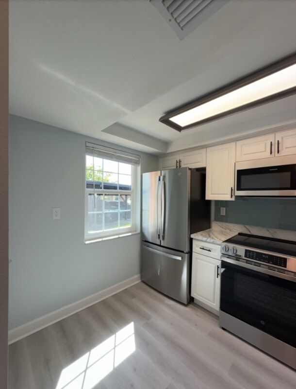 Building Photo - 4411 Rustic Dr