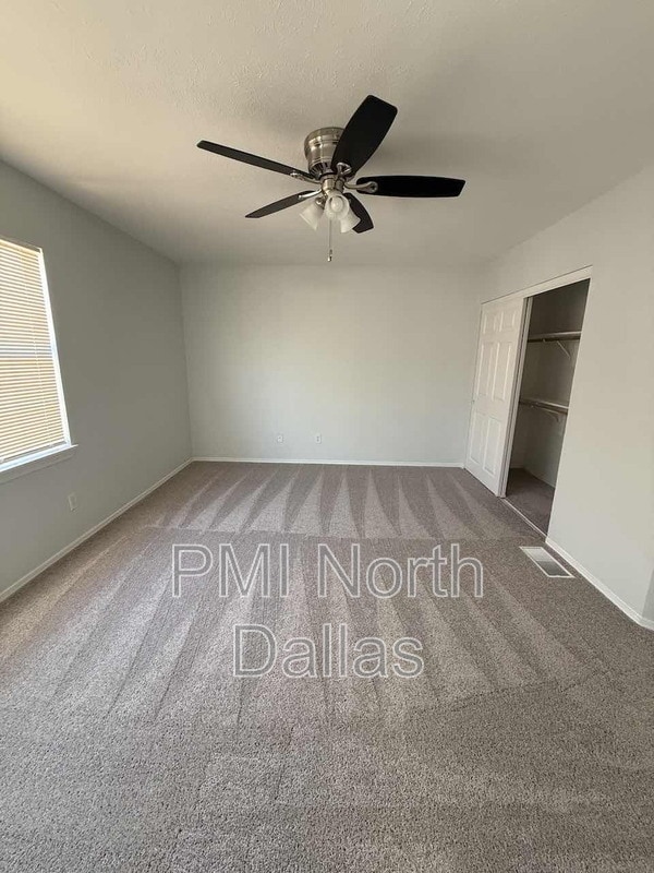 Building Photo - 2872 Harbinger Ln