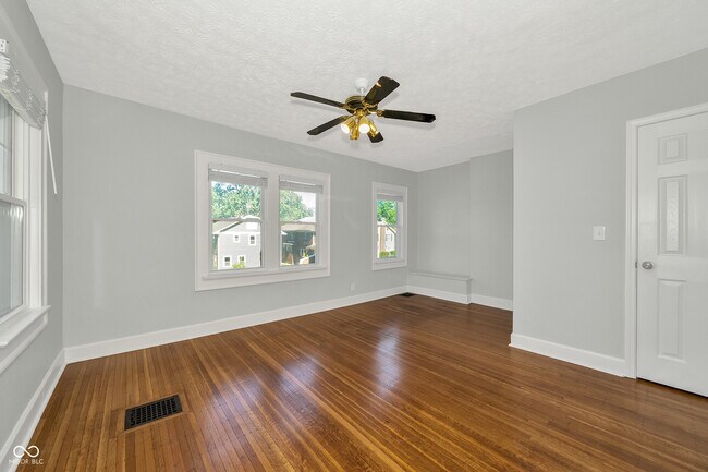 Building Photo - 3343 Carrollton Ave