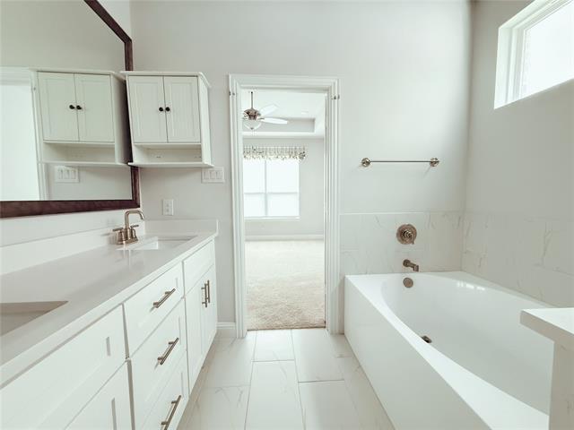 Building Photo - 11451 Chepstow Crescent Ct