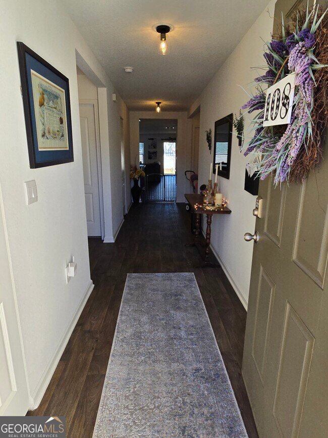 Building Photo - 108 Landing Blvd