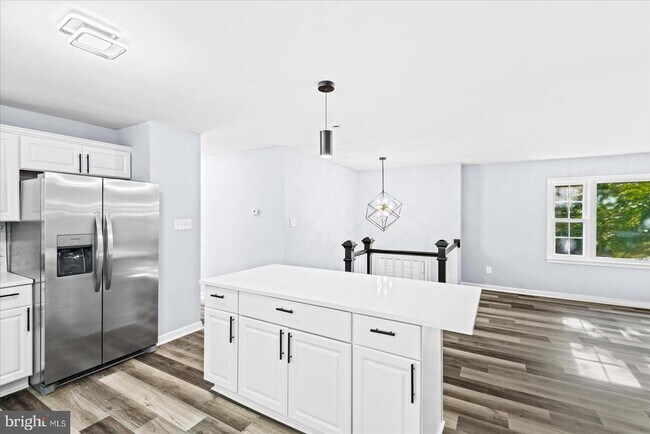 Building Photo - 2312 Harpoon Dr