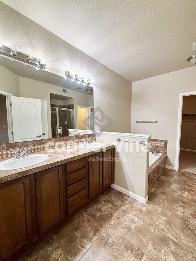 Building Photo - 11374 Xavier Dr