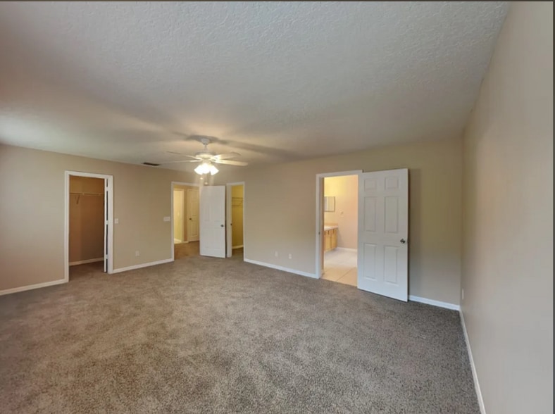 Building Photo - 88 Windrose Dr
