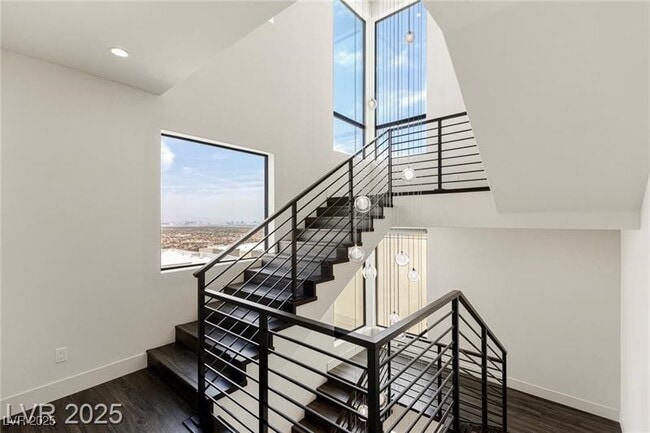 Building Photo - 378 Tranquil Peak Ct