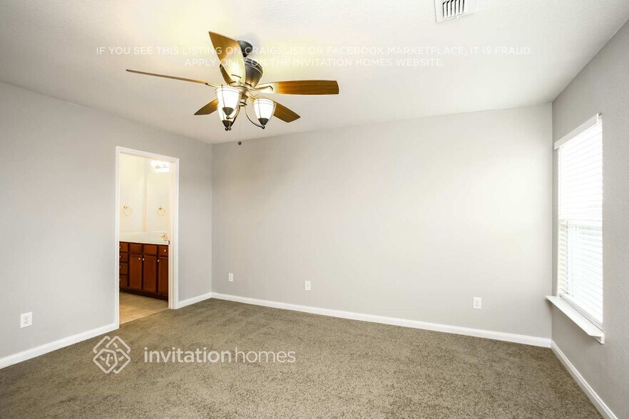 Building Photo - 2114 Bluebell Dr