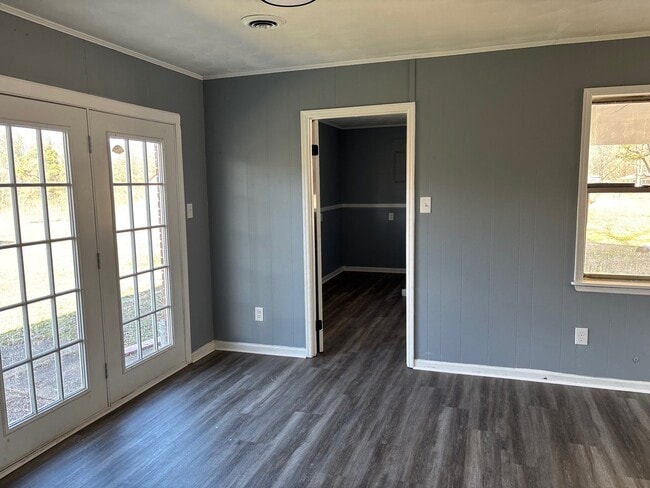 Building Photo - 177 Stardust Dr