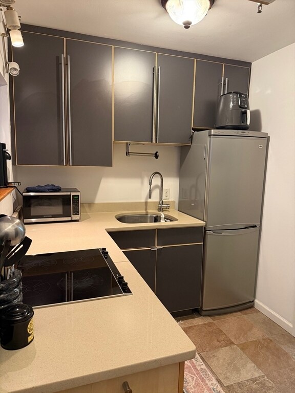 Building Photo - 167 Beacon St