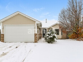 Building Photo - 1919 Cumberland Dr