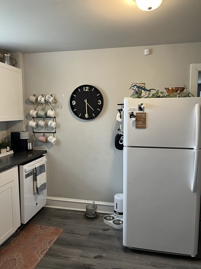 Building Photo - 119 S. Furnace St.