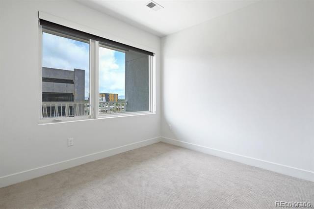 Building Photo - 1898 S Bannock St