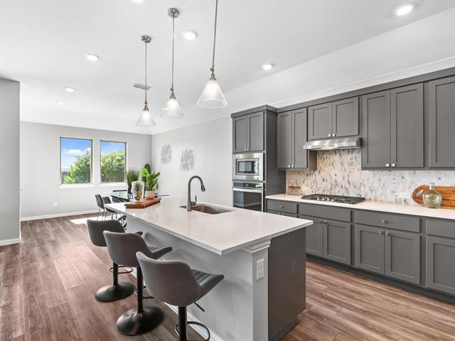 Building Photo - 2219 Primrose Trl