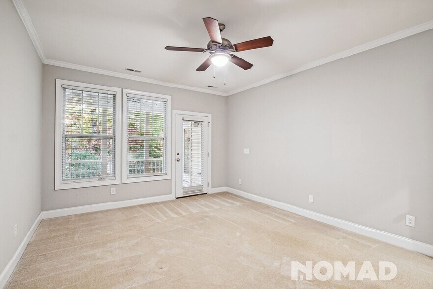 Building Photo - 355 Roberts Ridge Dr