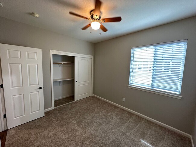 Building Photo - Beautiful 4  bedroom, 2.5 bath home in Garin Ranch