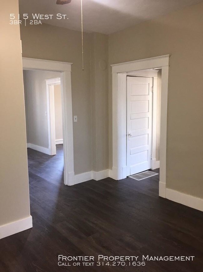 Building Photo - 3 bedroom in Boonville MO 65233