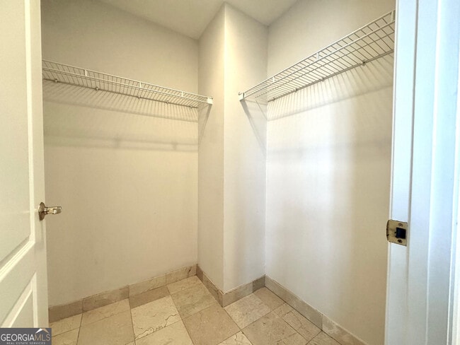 Building Photo - 195 14th St NE