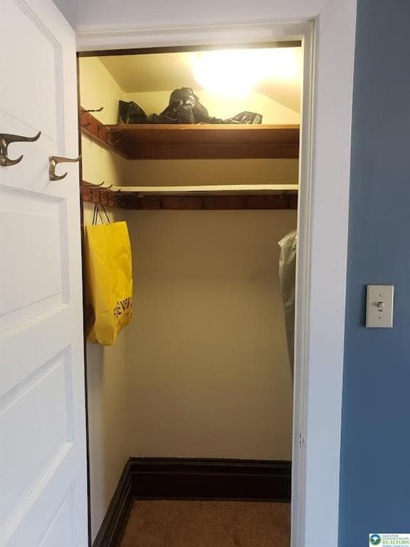 Building Photo - 915 S Front St