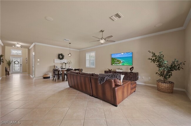 Building Photo - 13085 Cardeto Ct