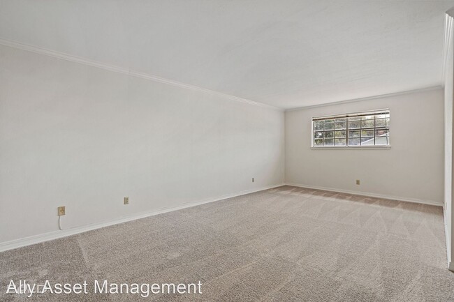 Building Photo - 3 br, 2 bath House - 203 Stratmore