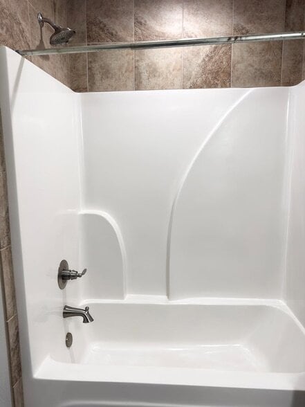 Building Photo - 105 Pinecrest Blvd