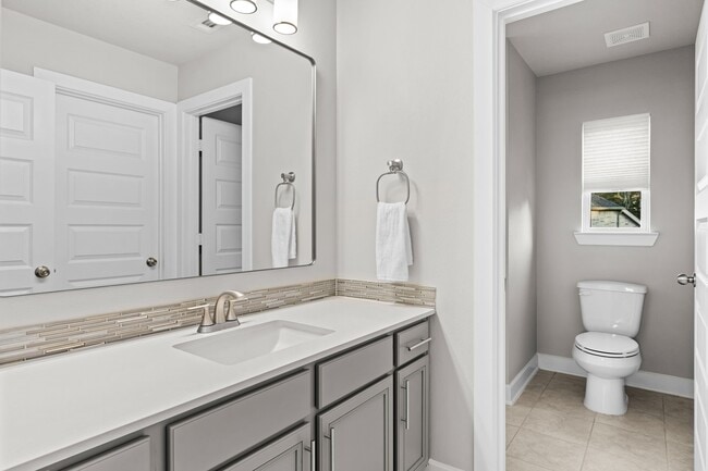 Building Photo - 141 Bronze Bow Dr