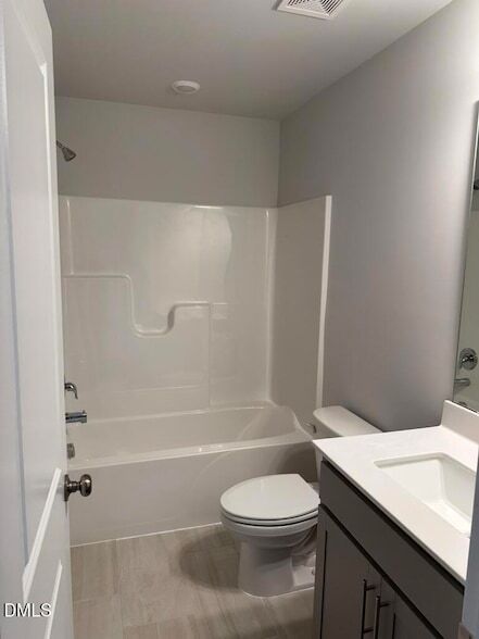 Building Photo - 451 Deercroft Dr