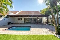 Building Photo - 665 Jeffery St