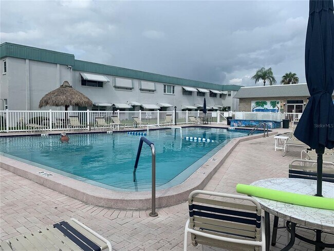 Building Photo - 5247 81st St N