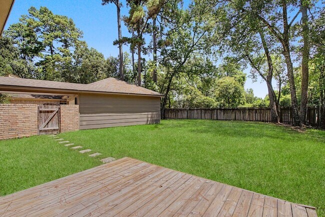 Building Photo - 34 Brushwood Ct